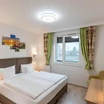 Corner Apartament