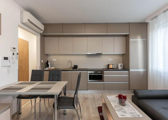 Corner Apartman Fonyód